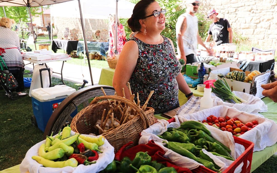 Farmers & Holiday Markets